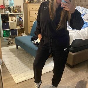 Mile maker run crew track set